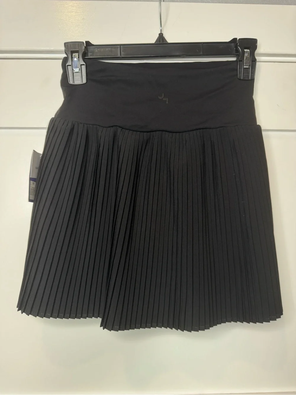 NWT XS women’s JoyLab Black Pleated Skater Mini Skort.